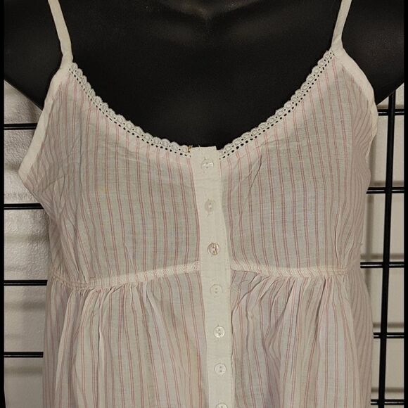 LADIES SLEEVELESS VERTICAL STRIPE FASHION TOP - Picture 2 of 7